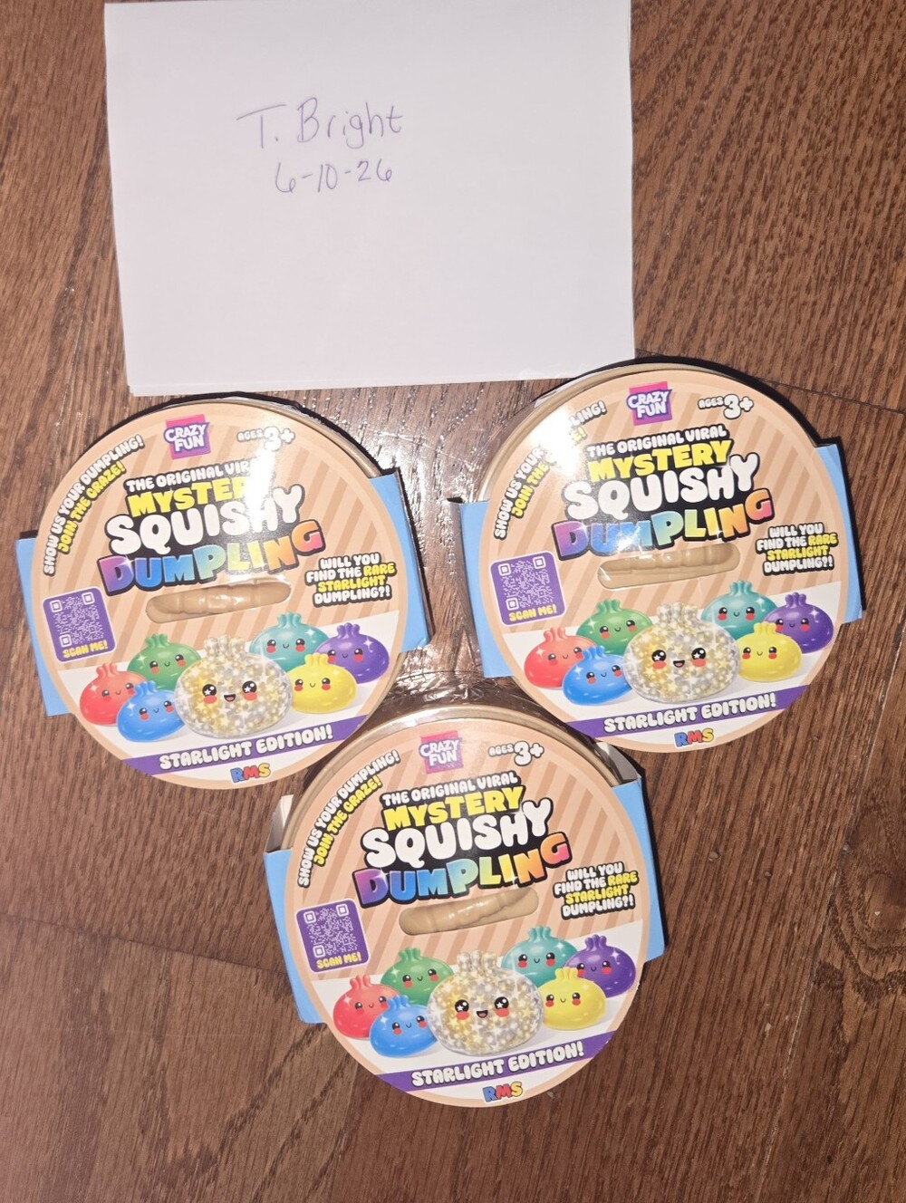 Mystery Squishy Dumpling Starlight Edition - United Kingdom Version Set of 3